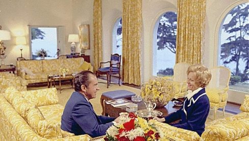 ZAPADNA BELA KUĆA NA PRODAJU: Ovo je cena luksuzne vile bivšeg američkog predsednika (VIDEO)