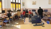 MONITOR POVEZAN SA BAZOM ZNANJA: Prva beogradska gimnazija jedina škola koja ima pametan IT kabinet