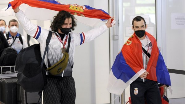 ЖИВЕЛА СРБИЈА: Датунашвили и Немеш исписали златну историју (ФОТО)