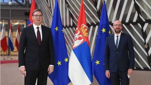 VUČIĆ SE SASTAO SA MIŠELOM: Predsednik Srbije na radnoj večeri u Briselu - ovim se završava i dvodnevna poseta sedištu EU!