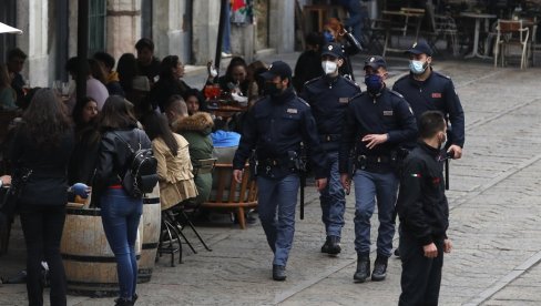 КОРОНА СЕ САКРИЛА У СУПЕРМАРКЕТИМА: Полиција у Италји контролисала продавнице хране, заплењено 2.000 килограма прехрамбених производа
