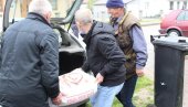 ПАКЕТИ ЗА БОРЦЕ: Борачка организација Угљевик поделила је помоћ демобилисаним војницима