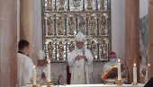 MORAMO ŽIVETI ZAJEDNO – LJUBEĆI JEDNI DRUGE: Ustoličen kotorski biskup Ivan Štironja