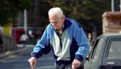 РИЗИКУЈУ ЗБОГ ЛОШЕГ СЛУХА И ВИДА: Од укупног броја погинулих на нашим улицама, чак четвртину чине старији од 65 година