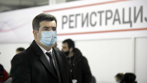 DOKTOR ĐERLEK UPOZORAVA: Strahuje se od sudara omikrona i sezonskog gripa! Očekujem pogoršanje situacije u januaru