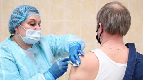 DESET JAJA ZA VAKCINACIJU: Rusija nalazi zanimljive načine da motiviše građane da prime cepivo