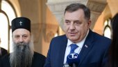 ZAVRŠAVA POSETU REPUBLICI SRPSKOJ: Dodik dočekao patrijarha Porfirija u Laktašima