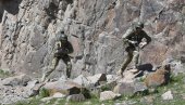 ПОЧЕЛО ПОВЛАЧЕЊЕ ВОЈНИКА СА ГРАНИЦЕ: Киргистан и Таџикистан се договорили о коначном примирју