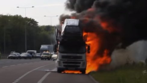 GORI KAMION NA AUTO-PUTU: Požar na deonici Beška-Sirig, saobraćaj samo preticajnom trakom