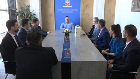 ОСЛОНАЦ ЈЕДНИ ДРУГИМА: Делегација Сремске Митровице боравила у дводневној посети Космету