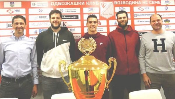 СРПСКИ ШАМПИОН ХВАТА ЗАЛЕТ ЗА ЕВРОПСКУ ЕЛИТУ: Одбојкаши Војводине спремај усе за Лиг ушампиона