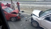 SUDAR U RAKOVICI: Ima povređenih, saobraćaj otežan