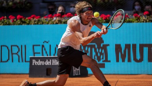 ВРАТИ ЛАУРЕУС АКО ИМАШ ОБРАЗА! Рафаел Надал елиминисан у четвртфиналу Мадрида (ВИДЕО)