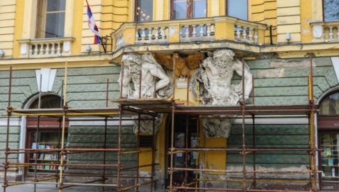 АТЛАСИ У НОВОМ РУХУ: Ускоро обнова фасаде Градске библиотеке у Суботици