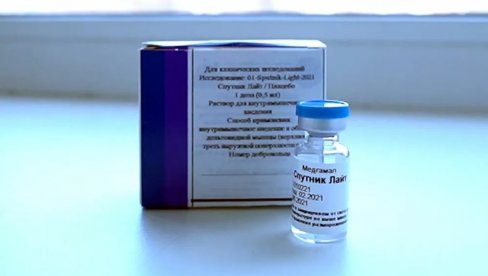 DO KRAJA JUNA 2,5 MILIONA DOZA: Vakcina Sputnjik lajt puštena u promet