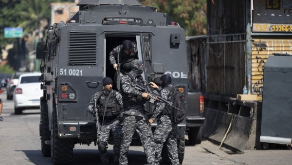 ПОГИНУЛО ВИШЕ ОД 20 ЉУДИ: Полицијска рација у Рио де Жанеиру, више повређених