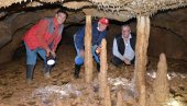 БИСЕР ГРАД ПОД ЗЕМЉОМ: Ковачевића пећина у селу код Крупња крије тајне и остатке старе 60.000 година (ФОТО)