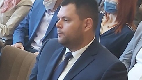 PRVI SRBIN NA ČELU NIKŠIĆA POSLE OSAM DECENIJA: Marko Kovačević izabran za gradonačelnika
