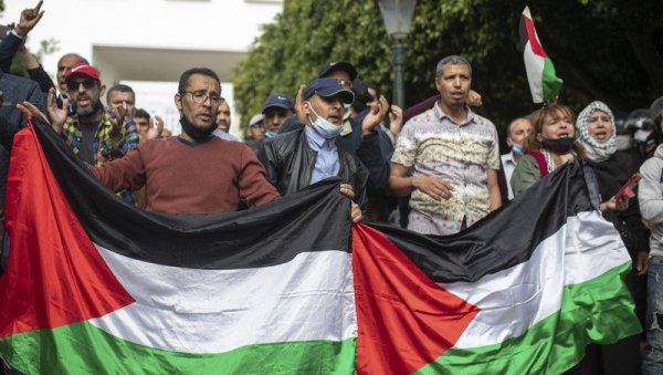 ОГОРЧЕНИ НАПАДИМА: Протести Палестинаца широм Израела (ФОТО)