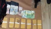 VELIKA AKCIJA POLICIJE U BEOGRADU: U lokalu zatekli muškarca s poternice - Zaplenjeno pet kilograma heroina, oružje, eksploziv (FOTO/VIDEO)