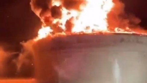 RAKETA HAMASA POGODILA IZRAELSKI NAFTOVOD: Vatra kulja iz rezervoara kod Aškelona (VIDEO)