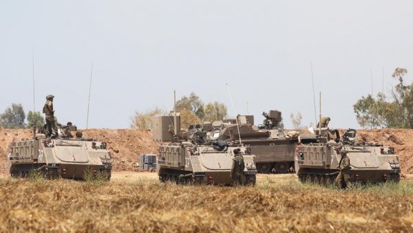 ПРЕКИНУТО ПРИМИРЈЕ: Израел гађао војне циљеве у Гази- Одговор на нападе „балон бомбама“