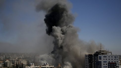 GAZU PROBUDILE DETONACIJE: Izraelska avijacija jutros uništila 15 kilometara tunela Hamasa