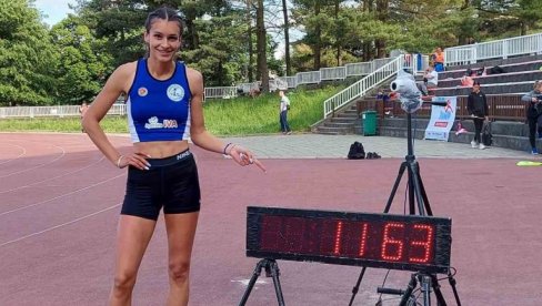 PAO REKORD POSLE 34 GODINE: Ivana Ilić postavili nov nacionalni juniorski rekord na 100 m