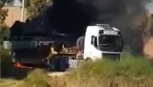 POTVRĐENO - UNIŠTEN IZRAELSKI TENK! Hamas pogodio Merkavu dok je bila na kamionu za transport (VIDEO)
