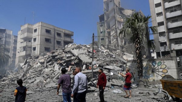 ИЗРАЕЛСКО ПАЛЕСТИНСКИ РАТ: Уништено најмање 2.000 стамбених јединица у Гази