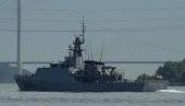 PLOVI KA ODESI POD BUDNIM OKOM RUSA: Britanski brod ušao u Crno more