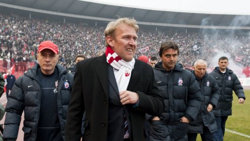 PROSINEČKI PONOVO SELEKTOR! Neobična destinacija za bivšeg trenera Crne Gore