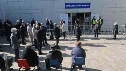 ВАКЦИНУ ПРИМИЛО 48.000 ГРАЂАНА: Убрзава се имунизација становништва против вируса корона у Републици Српској