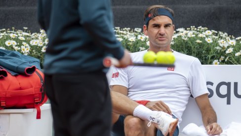 ĐOKOVIĆA IZDALA PRIJATELJICA: Federer je najbolji, on je genije, sinonim za igračku veličinu