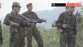 (UZNEMIRUJUĆ SNIMAK) Teroristi OVK snimali se dok stoje na telima ubijenih srpskih vojnika na Košarama (VIDEO)