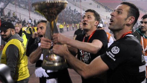 BIVŠI KAPITEN PARTIZANA ZAVRŠIO KARIJERU: Oprostio se fudbaler koji je doneo poslednji trofej crno-belima