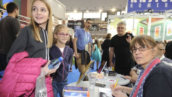 РШУМ И ЈАСМИНКА У ТРЦИ ЗА АСТРИД: Српски писци за децу кандидати за престижну Светску књижевну награду