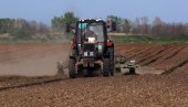 POČELA JESENJA SETVA: U topličkom kraju planirana na 8.000 hektara