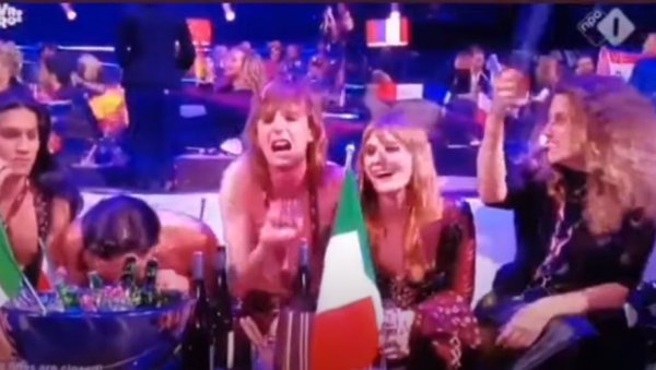 НИЈЕ ШМРКАО КОКАИН? Огласили се организатори Евровизије због скандалозног снимка Италијана, ево шта је пронађено на столу (ВИДЕО)