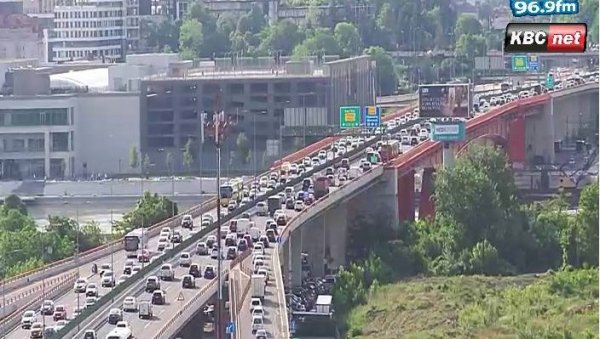 САОБРАЋАЈ У БЕОГРАДУ: Погледајте како изгледају улице престонице првог радног дана