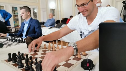 DEVET VELIČANSTVENIH: Najbolji šahisti iz Srbije bore se za mesto na Svetskom kupu