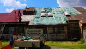 KIŠA OMETA POPRAVKU KROVA NA VRTIĆU: Nova konstrukcija na objektu u selu Vladimirovac biće postavljena u roku