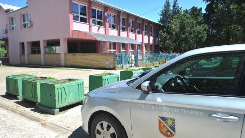 ЗЛОСТАВЉАЊЕ ДЕЧАКА ЗГРОЗИЛО СРБИЈУ: Министарство тражи проверу одговорности запослених у школи у Бачком Јарку