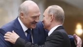 ИМАЋЕМО ИСТИ Путин добио несвакидашњи поклон од Лукашенка (ФОТО)