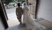 КОВИД САМО ЉУБАВ НИЈЕ ЗАУСТАВИО: Од почетка године у нашем граду се повећава број заказивања венчања