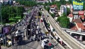 POTPUNI ZASTOJ NA AUTOKOMANDI: Izbegavajte ove delove grada, velike gužve na ulicama Beograda (FOTO)