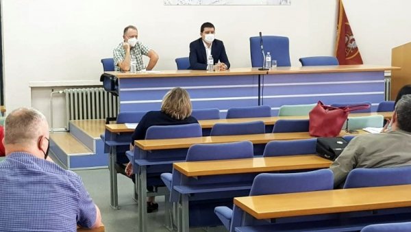 УКИНУТА ВАНРЕДНА СИТУАЦИЈА У ВАЉЕВУ: Донета одлука градоначелника Лазара Гојковића