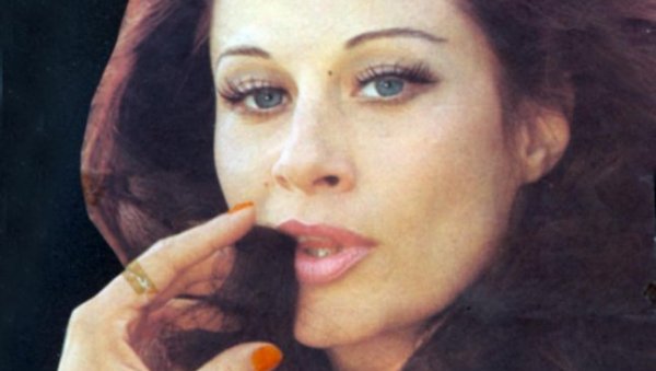 ЉУБАВ ЈЕ КОШТАЛА КАРИЈЕРЕ: Оливера Катарина, једина југословенска глумица и певачица која је парирала светским дивама