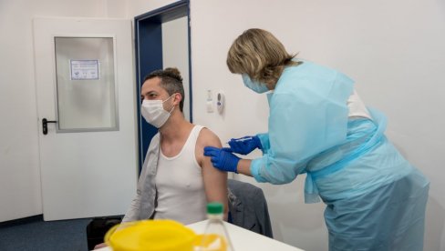 INDIJSKI SOJ VEĆ NA GRANICI: Dr Radmilo Petrović smatra da je 50 odsto vakcinisanih malo za kolektivni imunitet