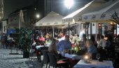 DANAS NA SNAGU STUPA ODLUKA O BUCI: Promene u baštama kafića i restorana, muzika se gasi u 22 sata